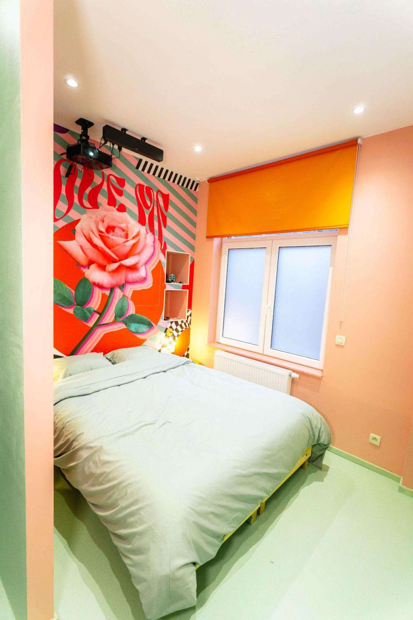 Capsule Flower - Balneo - Cinema - Billard - Nintendo Switch - Mons Centre Extérieur photo