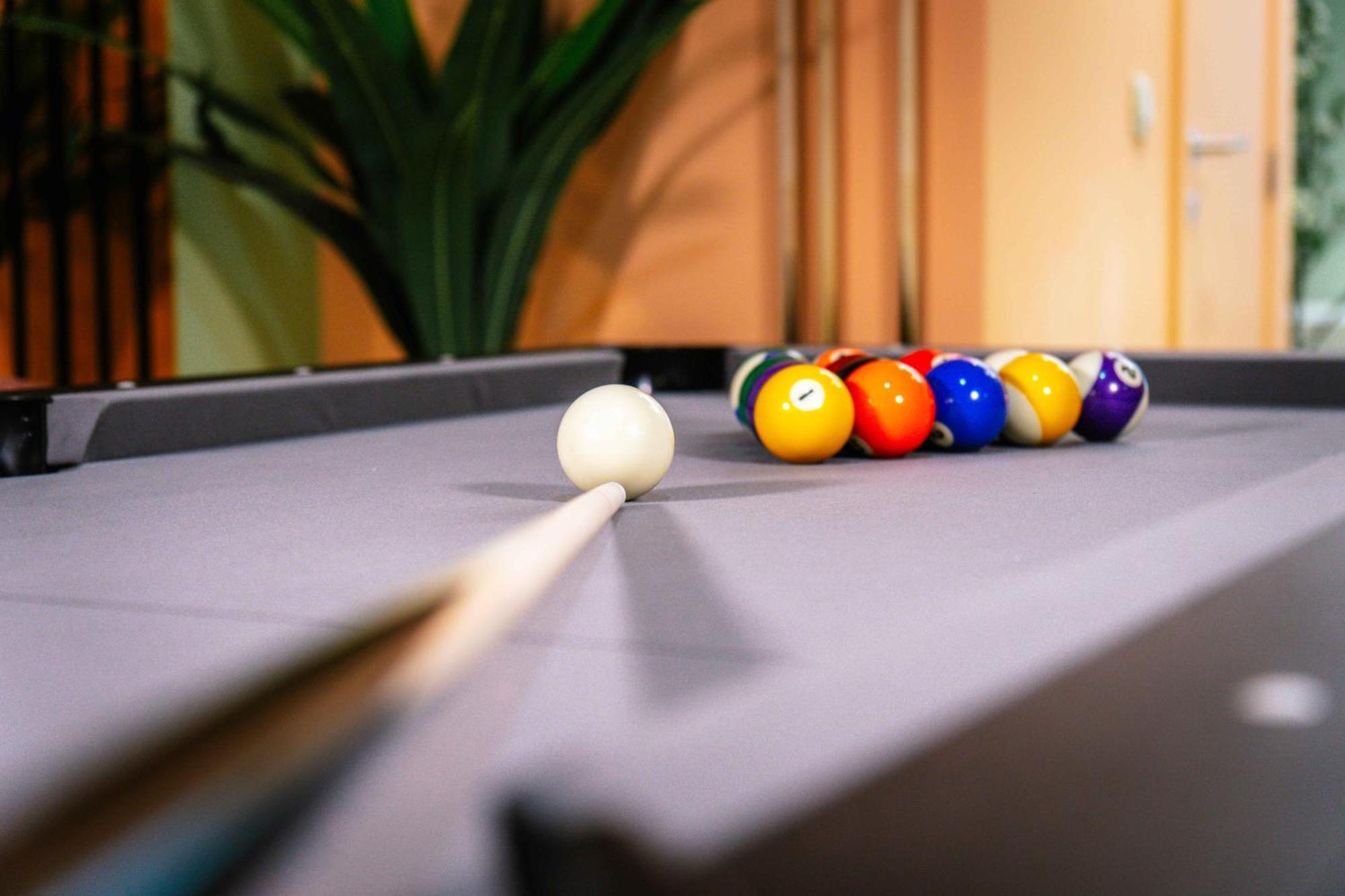 Capsule Flower - Balneo - Cinema - Billard - Nintendo Switch - Mons Centre Extérieur photo