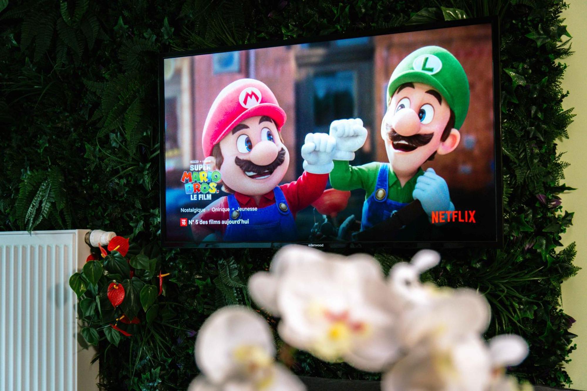 Capsule Flower - Balneo - Cinema - Billard - Nintendo Switch - Mons Centre Extérieur photo